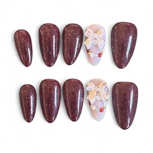 Luxury Christmas Press-On Nail Set